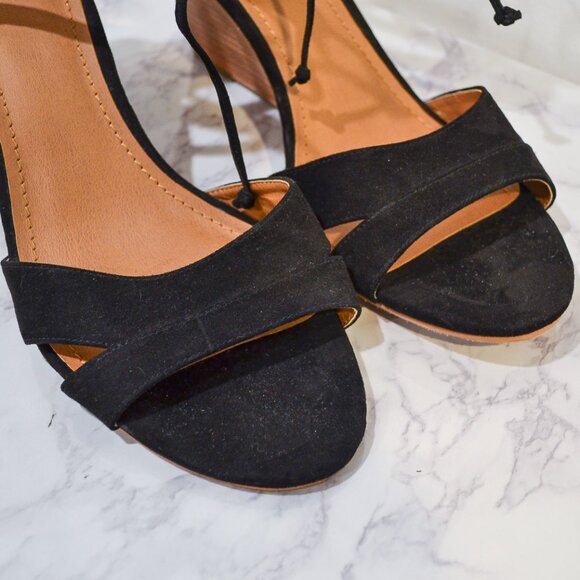 14TH AND UNION | BLACK LACE-UP WEDGE SANDLES - Picture 5 of 7